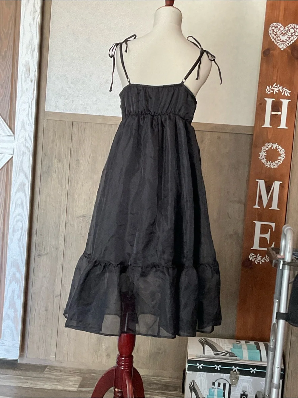 Wild Fable black sleeveless organza midi baby doll dress, size Medium - Picture 3 of 6